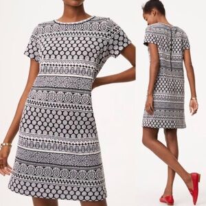 Women’s Black and White shift Dress